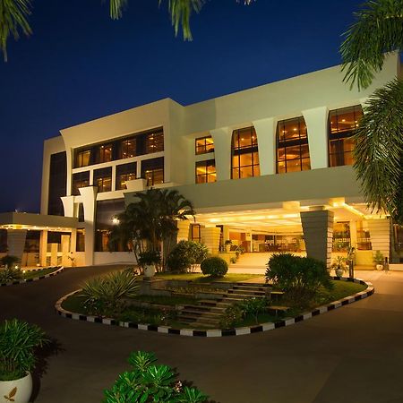 מלון פונדיצ'רי The Sunway Manor מראה חיצוני תמונה