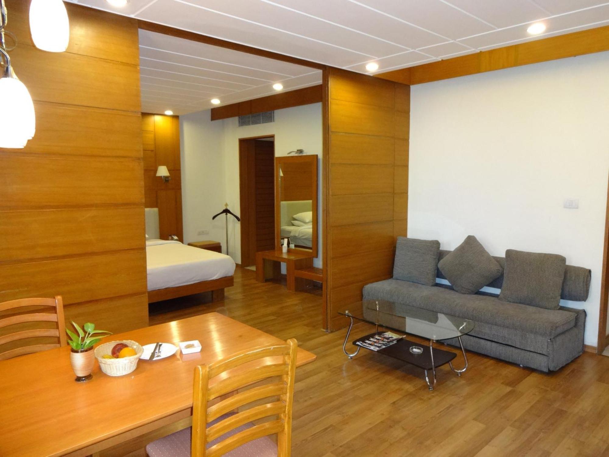 מלון פונדיצ'רי The Sunway Manor חדר תמונה