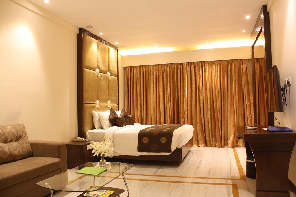 מלון פונדיצ'רי The Sunway Manor מראה חיצוני תמונה
